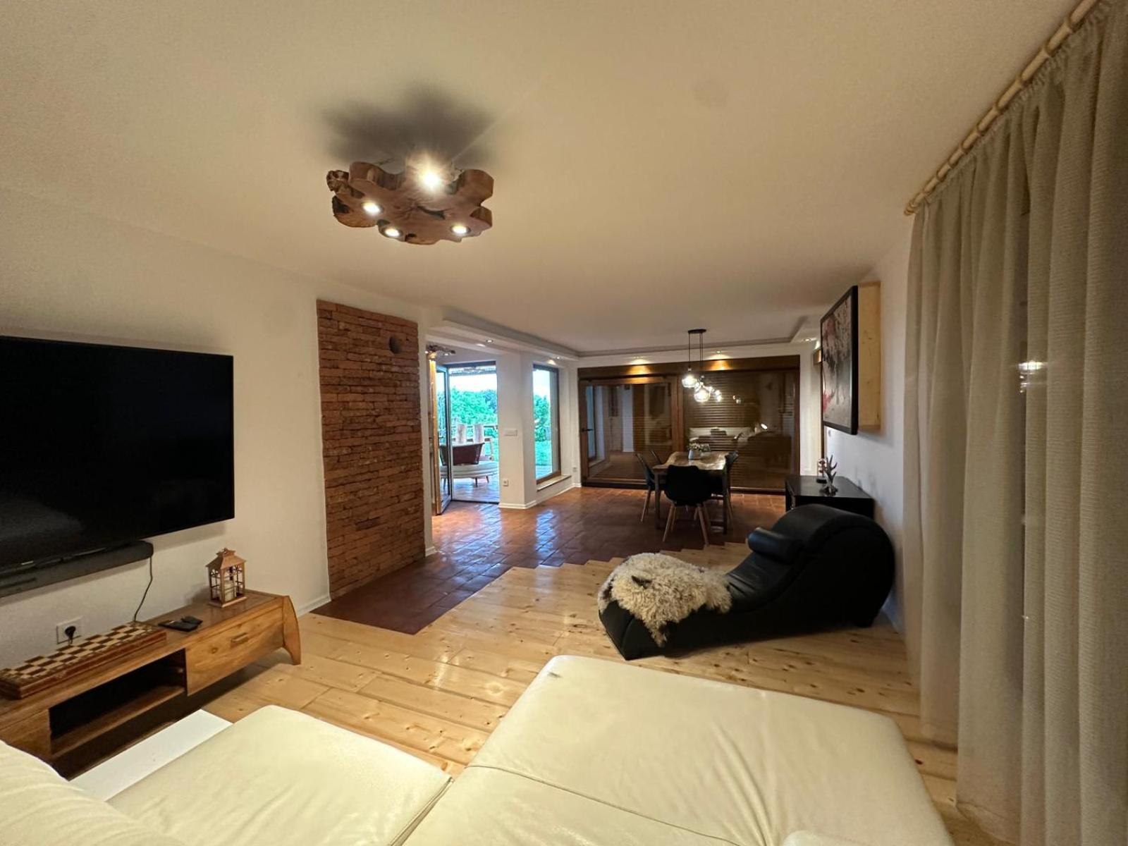 Appartement Svetli Raj à Pregrada Extérieur photo